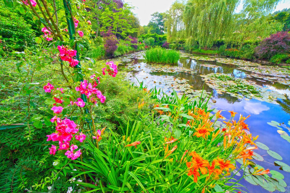 Giverny - Seine River Cycling Cruise